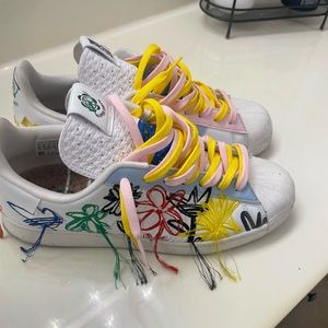 Adidas Sean Wotherspoon “Super Earth” superstar